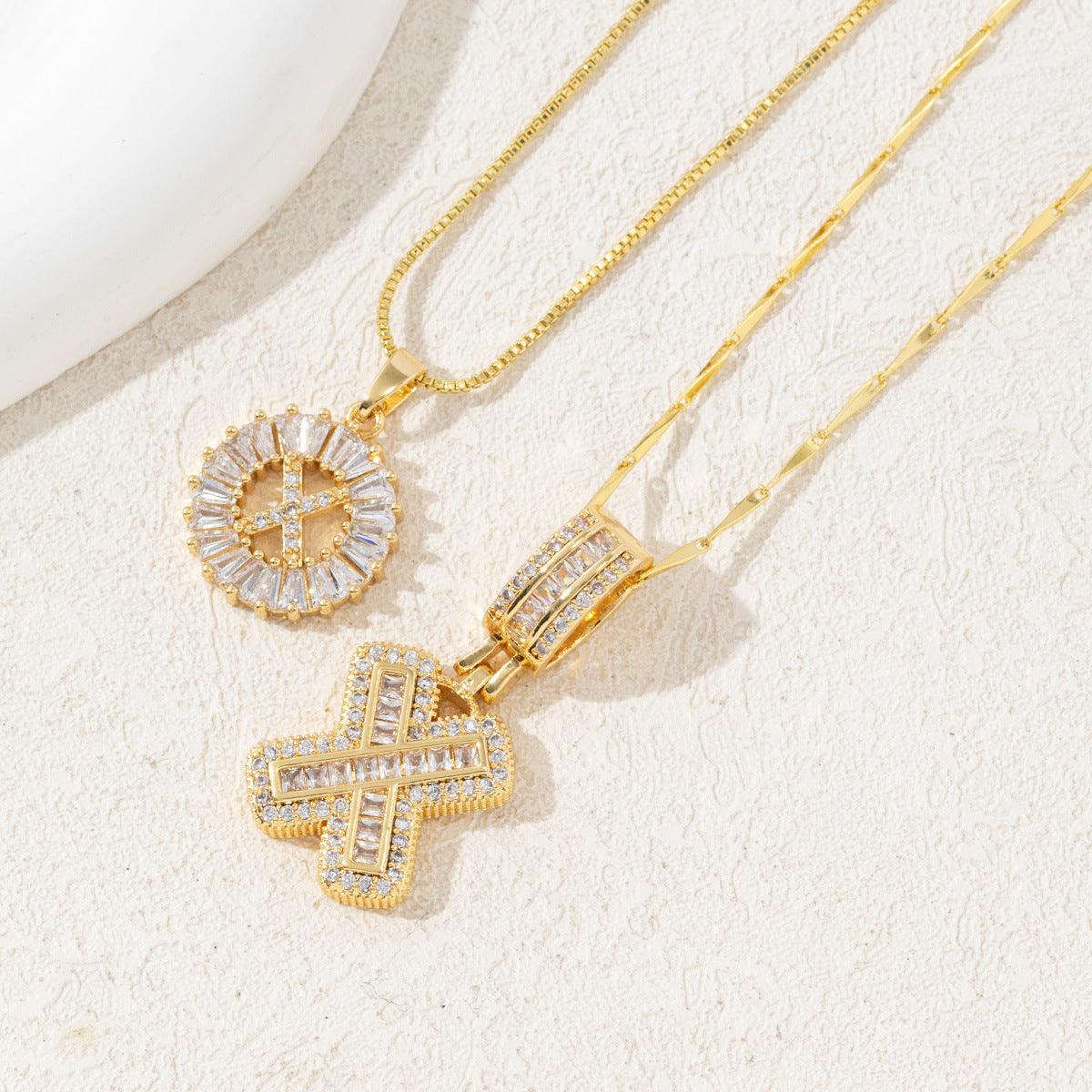 14K Two Piece Diamond Letter Inicials Necklace