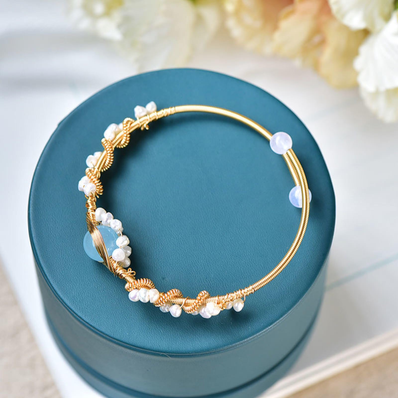 Ocean Blue Pearl Bracelet