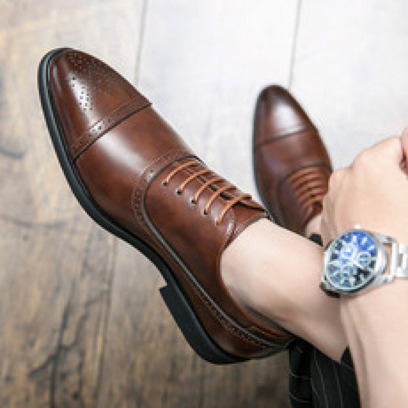 OXFORD SHOES WITH RED SOLE AND LACE-UP